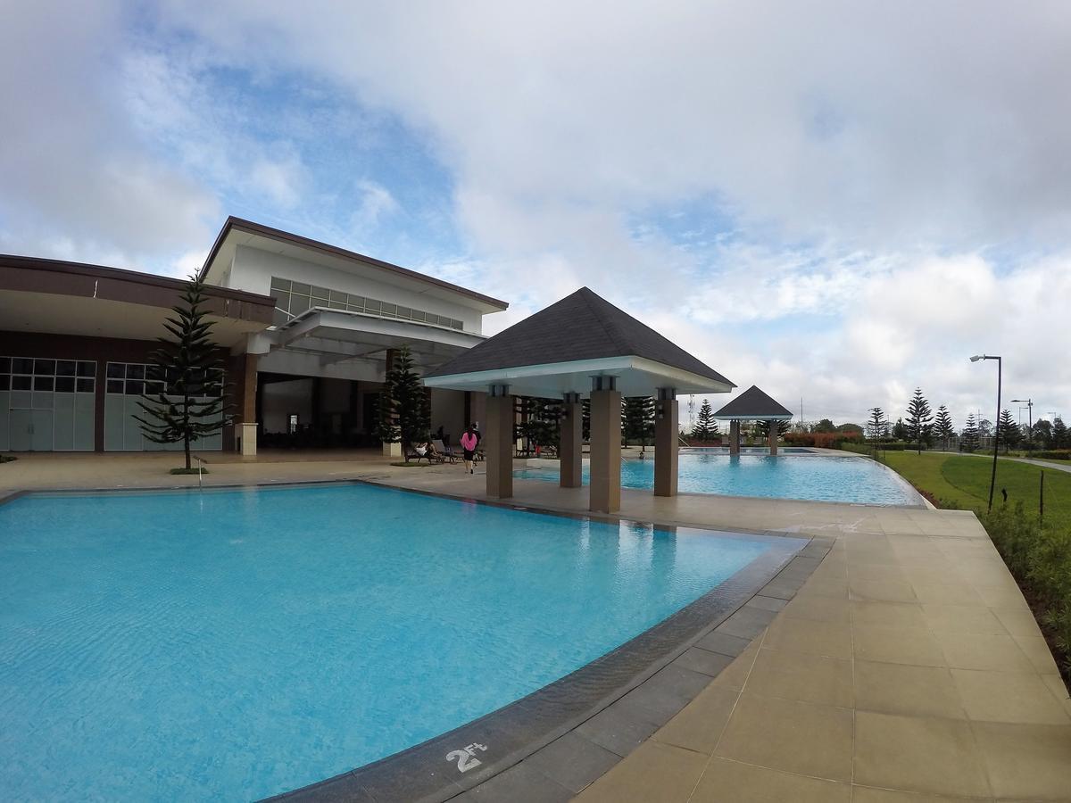 Wind Residence Condo - Tagaytay By Jaderooms Tagaytay City Eksteriør bilde